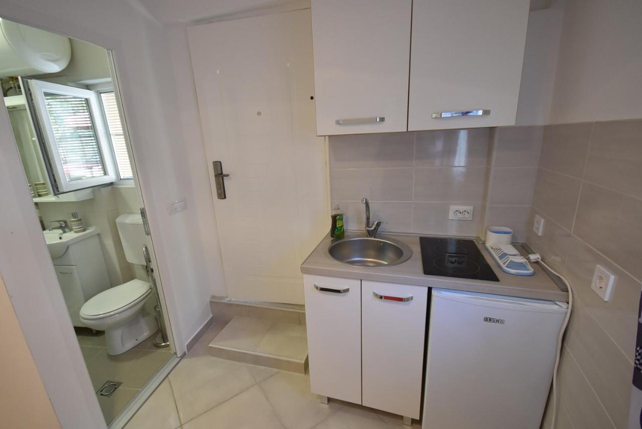 Al Mare Apartment Igalo Exterior photo