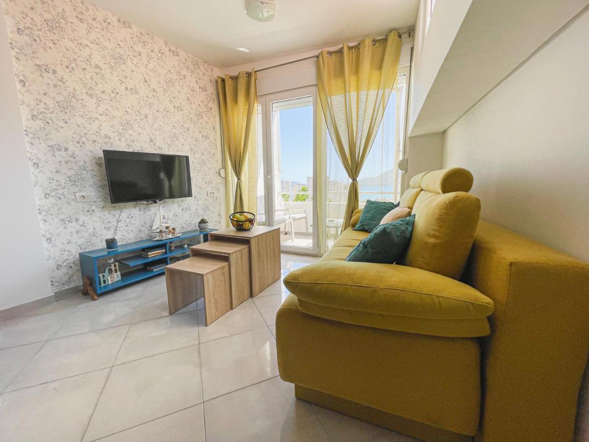 Al Mare Apartment Igalo Exterior photo